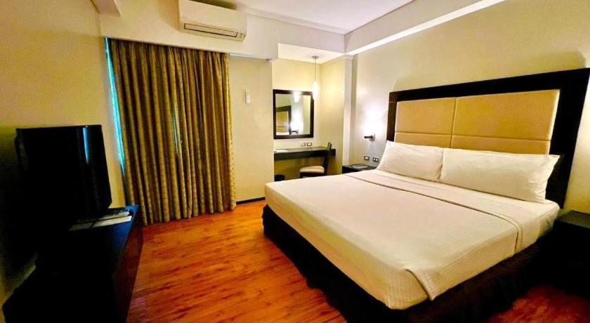 Mallberry Suites Business Hotel Кагаян-де-Оро Екстер'єр фото