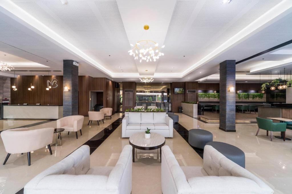 Mallberry Suites Business Hotel Кагаян-де-Оро Екстер'єр фото