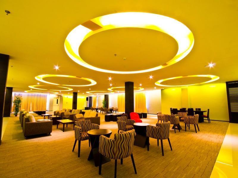 Mallberry Suites Business Hotel Кагаян-де-Оро Екстер'єр фото
